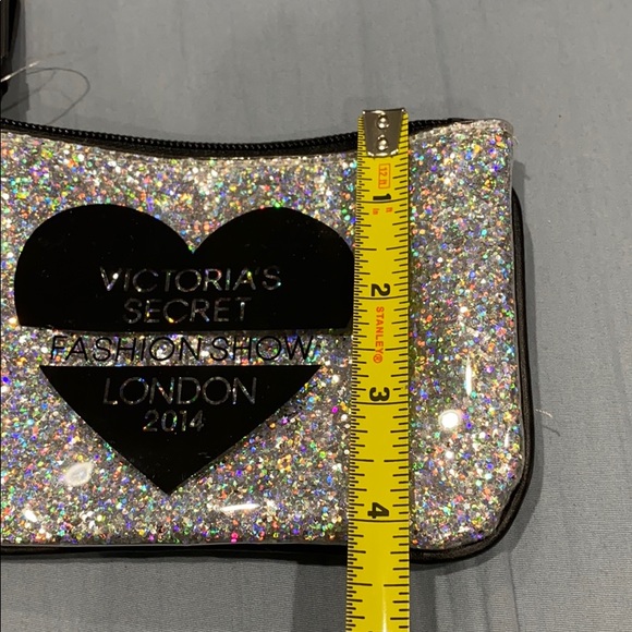 Victoria’s Secret Fashion Show Exclusive Wristlet - Picture 4 of 5